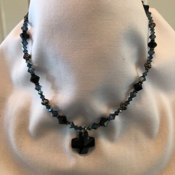 Matching earrings, bracelet and necklace, blue and black and dark metal - Picture 4 of 10